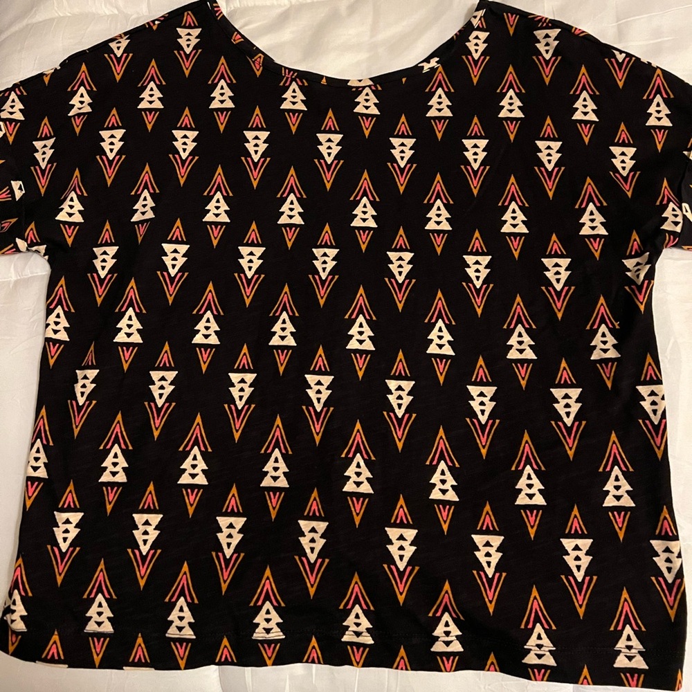 🎃🎃 Rachel Zoe  Aztec Pattern Cuffed Sleeve shirt